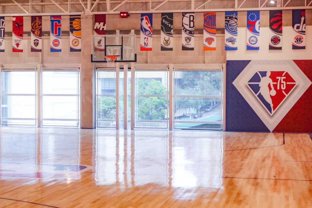 NBA Store Arena - Morumbi Town Shopping - em São Paulo. - Família Itinerante