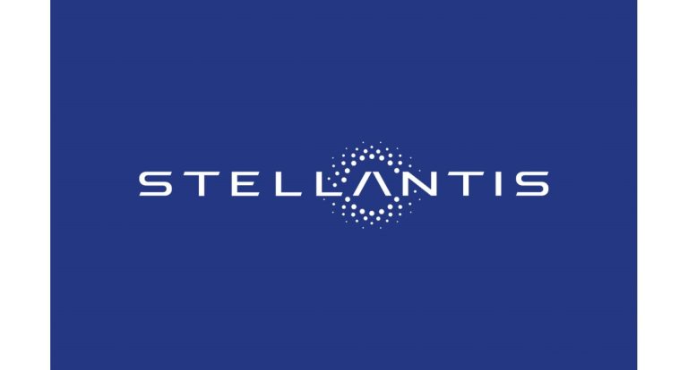 Stellantis tem resultado recorde em 2022 e vendas globais de veículos elétricos crescem 41%