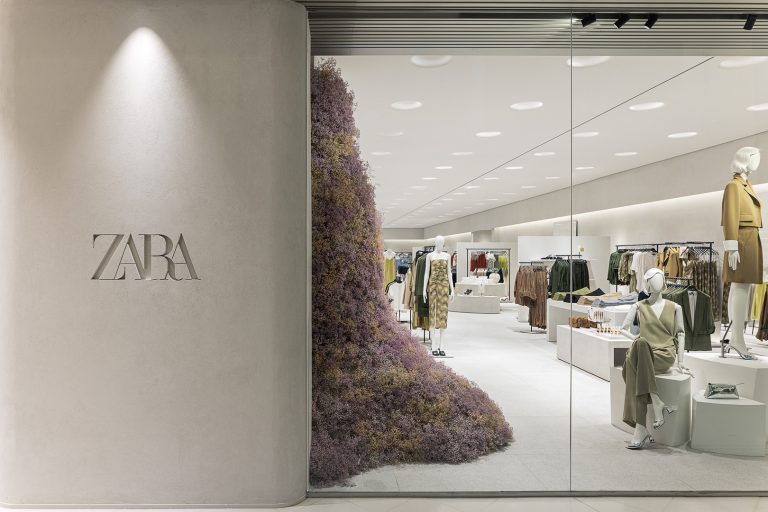 Zara inova com novo conceito de loja em flagship no Shopping Pátio