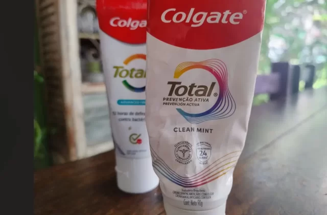 O creme dental interditado é o Clean Mint que faz parte da linha Colgate Total 12.