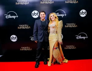 O evento terá apresentação de Patricia Abravanel e Celso Portiolli como mestres de cerimônia.