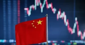 O impacto nas ações individuais listadas na bolsa de Hong Kong foi devastador nesta segunda-feira