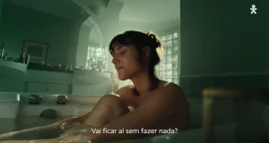 Vivo lançou uma nova campanha que convida as pessoas a repensarem sua relação com o celular