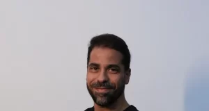 Rodolfo possui mais de 15 anos de experiência no mercado publicitário.