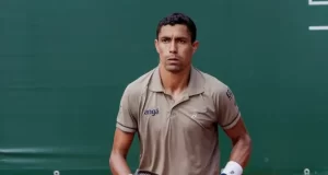 Brasileiro dá adeus ao Grand Slam em jogo marcado por resistência física e homenagem emocionante a Rafael Nadal