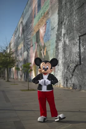 Mickey & Amigos passeando pelos pontos turísticos do Rio de Janeiro