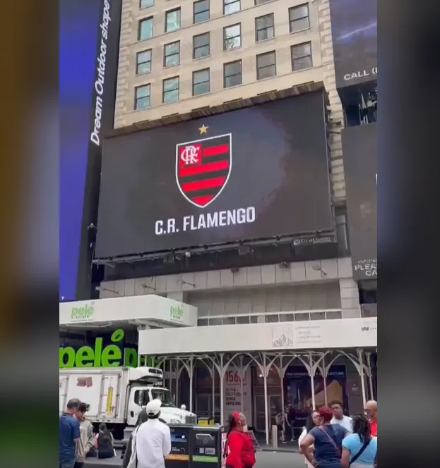 Flamengo brilha na Times Square em ação que celebra sua torcida global e mira o Mundial de Clubes da FIFA.