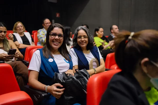 1º Encontro de Diretores e Coordenadores de Aracaju reuniu especialistas e gestores para discutir desafios da educação contemporânea.