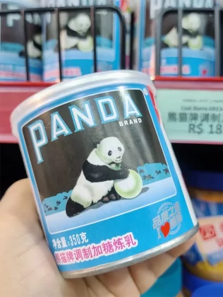 Pelas ruas do bairro, é possível experimentar o melhor da culinária japonesa e de outras culturas asiáticas.
