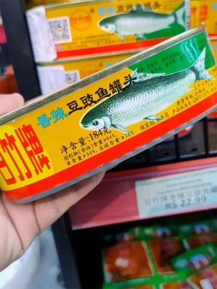 Pelas ruas do bairro, é possível experimentar o melhor da culinária japonesa e de outras culturas asiáticas.