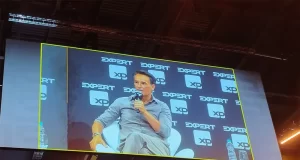 Ator foi um dos destaques do segundo dia do evento, compartilhando aprendizados de sua carreira global e lições sobre reputação, disciplina e propósito.