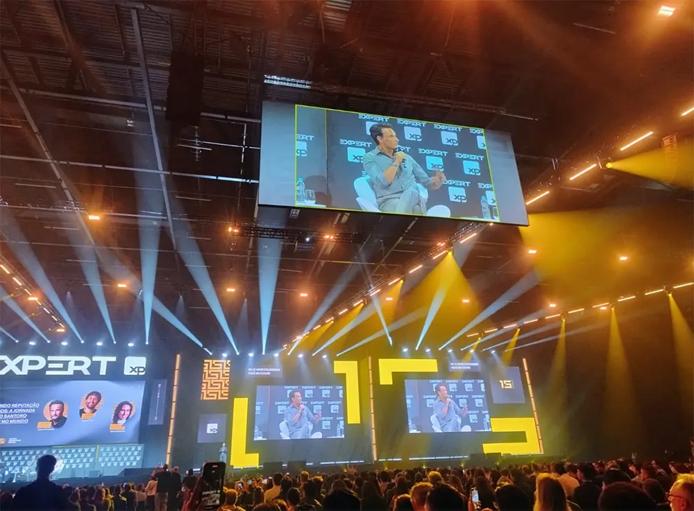Ator foi um dos destaques do segundo dia do evento, compartilhando aprendizados de sua carreira global e lições sobre reputação, disciplina e propósito.