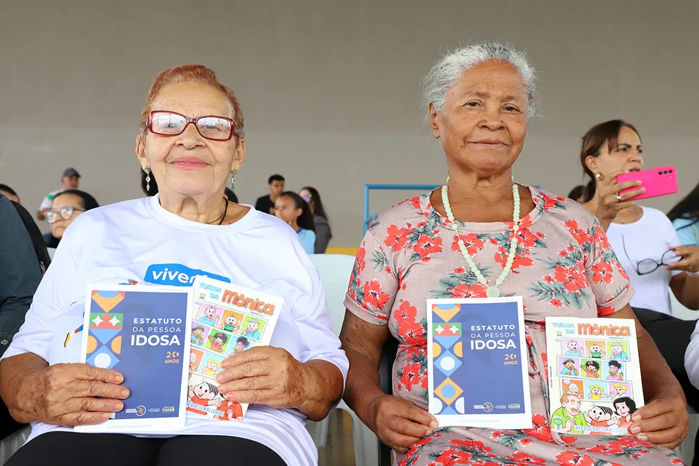 O projeto ensina ensina as crianças sobre respeito e envelhecimento.
