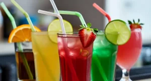 Marcas de destilados e cervejas se manifestam sobre os casos de bebidas adulteradas.