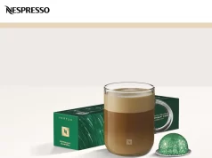 Nespresso traz de volta quatro cafés sazonais inspirados na gastronomia mundial Edição limitada chega em outubro com Maple Pecan, Peppermint Pinwheel, Gingerbread e Pumpkin Spice Cake, celebrando os rituais de sabor e prazer à mesa
