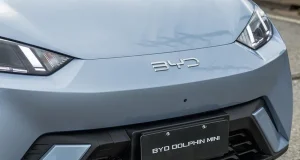 BYD ultrapassa 200 mil veículos eletrificados no Brasil, lidera com mais de 73% de market share em elétricos e consolida protagonismo na mobilidade sustentável em 2025.