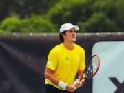 Duelo entre João Fonseca e Carlos Alcaraz é hoje (8/12): onde assistir e horário Expectativa para o primeiro confronto entre a promessa brasileira e o número 1 do mundo