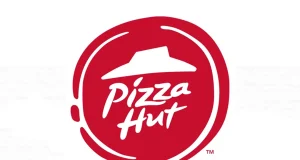 Pizza Hut lança a campanha “O Natal dos Pizza” e vai presentear pessoas com o sobrenome Pizza com pizzas gratuitas e cupom no app. Ação acontece entre 22 e 26 de dezembro e aposta em humor e afeto para celebrar o Natal.