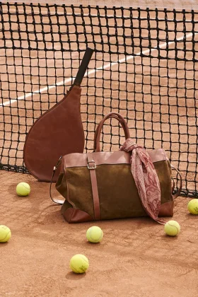 Bolsas com capa para raquete e design funcional