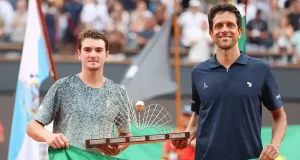 Premiação Duplas na Quadra Guga Kuerten.