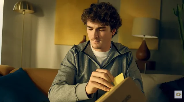 Ronaldo participa da ação e reforça importância do apoio de longo prazo no esporte.