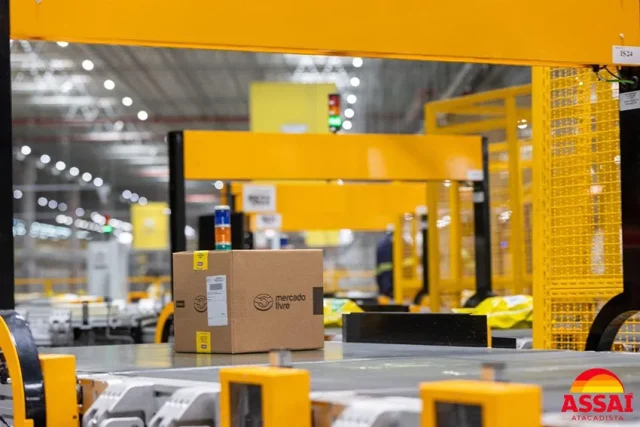 Assaí entra no marketplace em parceria com Mercado Livre e amplia estratégia digital Vendas começam no segundo trimestre de 2026 com foco em produtos não perecíveis.