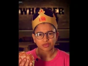Burger King lança campanha com irmã gêmea de Milena do BBB26 Marca usa humor e referência ao BBB26 para divulgar promoção de 2 Whopper por R$ 25,90.
