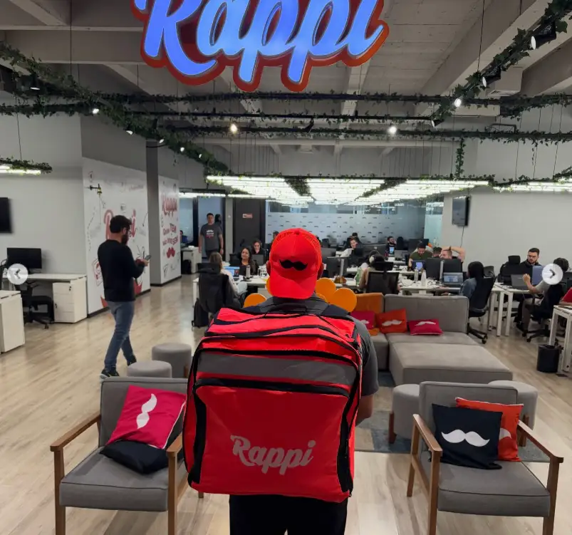 Mercado debate influenciadores em cargos executivos.