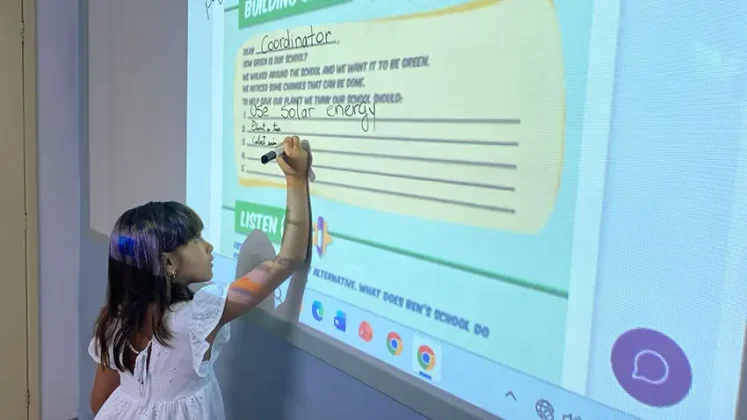 Aprender ingl&ecirc;s desde a inf&acirc;ncia fortalece o desenvolvimento cognitivo, cultural e social das crian&ccedil;as. Y&aacute;zigi Aracaju oferece ensino do idioma a partir dos 3 anos.