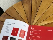 EVEO lança álbum de figurinhas de colaboradores A EVEO lança álbum de figurinhas com seus colaboradores para celebrar mais de 20 anos de história. Iniciativa de endomarketing reforça cultura organizacional, integração de equipe e os valores da empresa certificada GPTW.