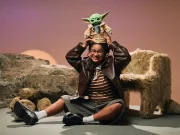 Star Wars: Tia Milena apresenta “O Mandaloriano e Grogu” em campanha inédita da Disney Brasil Disney Brasil lança campanha de “O Mandaloriano e Grogu” com Tia Milena para ampliar alcance de Star Wars no país.