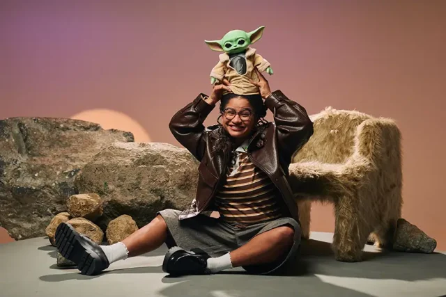 Disney Brasil lança campanha de “O Mandaloriano e Grogu” com Tia Milena para ampliar alcance de Star Wars no país.