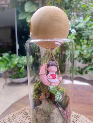 Jardim em Miniatura lan&ccedil;a cat&aacute;logo de terr&aacute;rios e mini jardins para o Dia das M&atilde;es, com foco em presentes afetivos e duradouros.