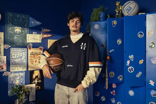 Hellmann&rsquo;s e Approve lan&ccedil;am nova cole&ccedil;&atilde;o inspirada na NBA no Brasil. A collab re&uacute;ne jaquetas, hoodies, camisetas e acess&oacute;rios em edi&ccedil;&atilde;o limitada para f&atilde;s de basquete e streetwear.