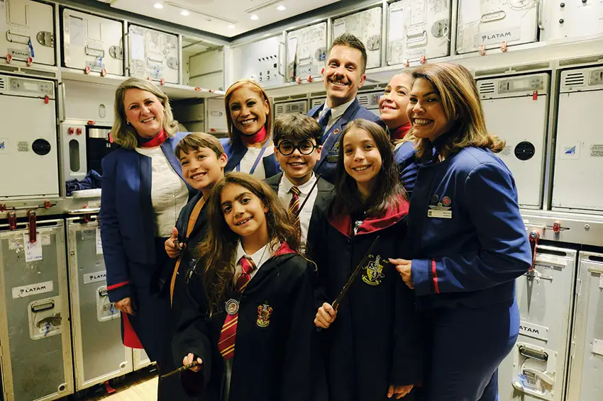 A LATAM Airlines realizou um voo temático inspirado em Harry Potter para Orlando e contou com a Ondina para desenvolver a estratégia digital e ampliar a experiência da ação nas redes sociais.