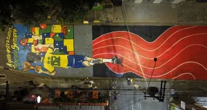 Centauro promove esquenta para a Copa do Mundo 2026 na Mercado Livre Arena Pacaembu. Evento reúne arte temática, futebol, influenciadores e parceria com a Deezer.