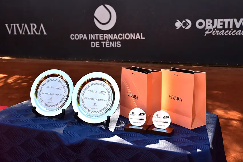 Thiago Wild conquistou o título da Copa Internacional de Tênis de Piracicaba. Brasileiro venceu Gonzalo Villanueva e faturou seu primeiro Challenger disputado no Brasil.