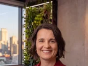 Tirolez anuncia nova líder de marketing e growth O Grupo Tirolez anuncia Sarah Buchwitz como nova Chief Marketing & Growth Officer. Executiva liderará as estratégias de marketing e crescimento das marcas Tirolez, Regina e Levitare.