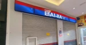 Grupo acumula prejuízo de R$ 10,1 bilhões, tem dívida de R$ 17,3 bilhões e busca reorganizar as operações.