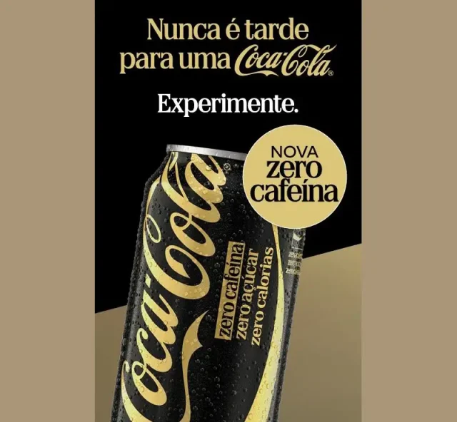 Coca-Cola lança bebida sem açúcar e sem cafeína no Brasil Coca-Cola Zero Zero, versão sem açúcar e sem cafeína, chega ao Brasil em setembro. Novidade amplia opções para diferentes momentos do dia.
