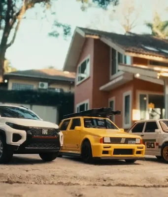 Fiat lança coleção de miniaturas do Fiat 147, Uno e Strada para celebrar 50 anos no Brasil A Fiat lançou uma coleção especial de miniaturas do Fiat 147, Uno e Strada para celebrar seus 50 anos no Brasil. Produtos já estão disponíveis na Fiatwear, Ri Happy e TikTok Shop.