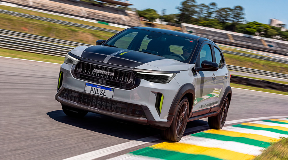 Stellantis celebra 50 anos da Fiat no Brasil e leva cinco marcas, lançamentos, carros históricos e experiências ao Festival Interlagos 2026.