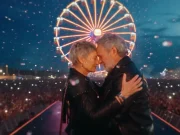 Itaú Unibanco celebra 25 anos de parceria com o Rock in Rio com campanha da GALERIA que homenageia histórias e fãs do festival.