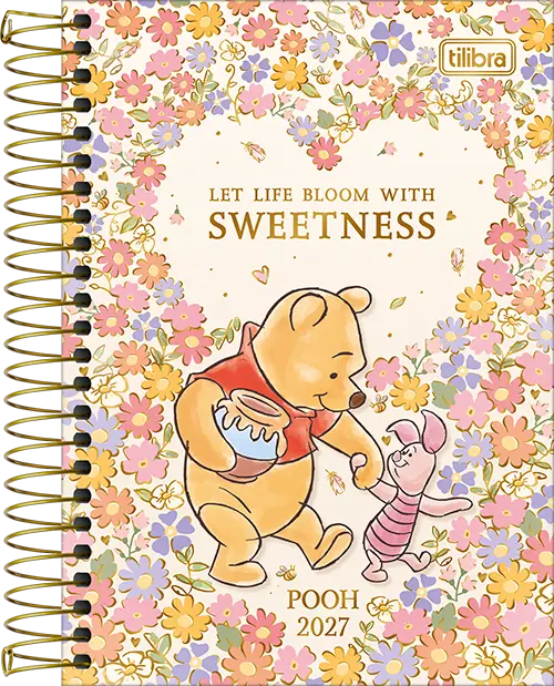 Linha comemorativa reúne cadernos, agendas, planners, cadernetas e produtos criativos inspirados no personagem da Disney.